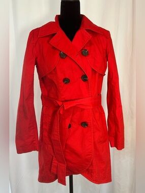 CAbi Poppy Red Convertible Trench Coat Vest Size 4 Removable Sleeves Belted